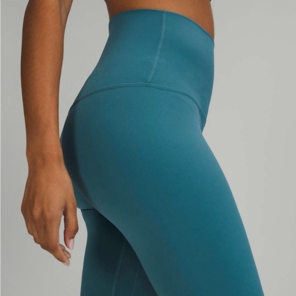 Align Super HR-Capture Blue-Size 8 - Picture 5 of 5